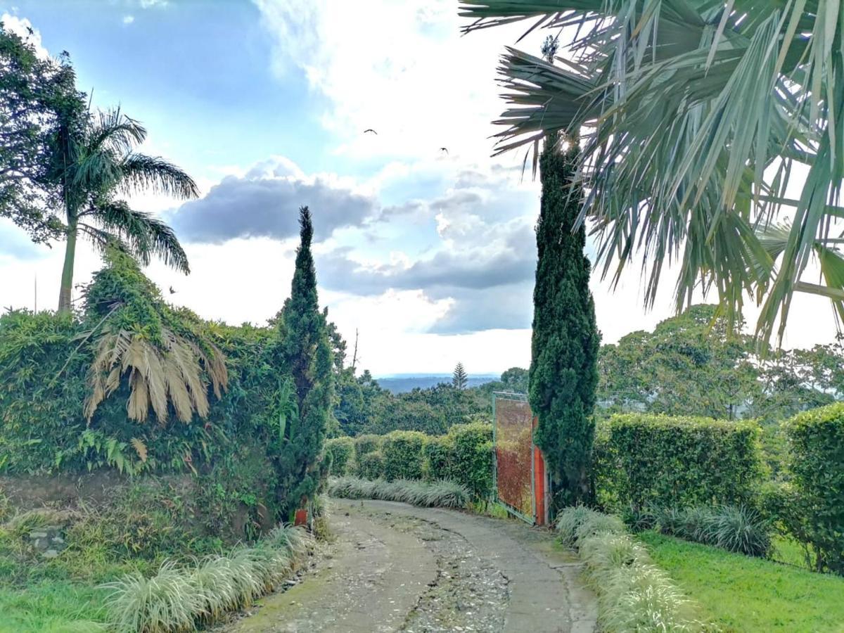 Finca Turistica Santa Clara Hostel กาลาร์กา ภายนอก รูปภาพ
