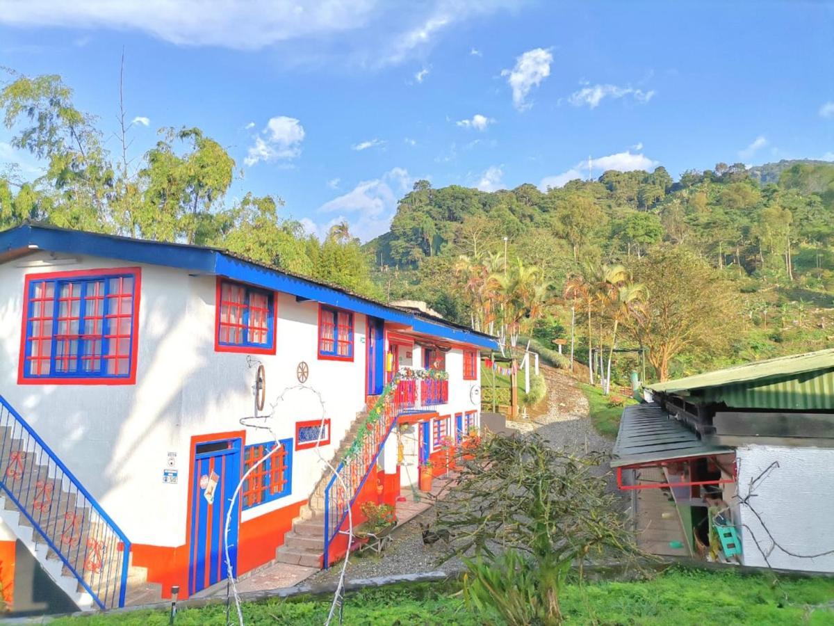 Finca Turistica Santa Clara Hostel กาลาร์กา ภายนอก รูปภาพ