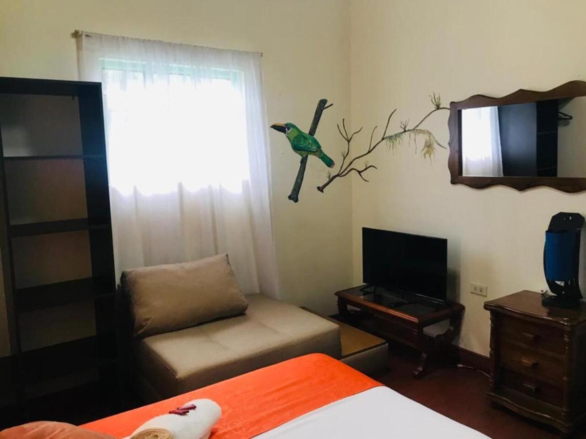 Finca Turistica Santa Clara Hostel กาลาร์กา ภายนอก รูปภาพ