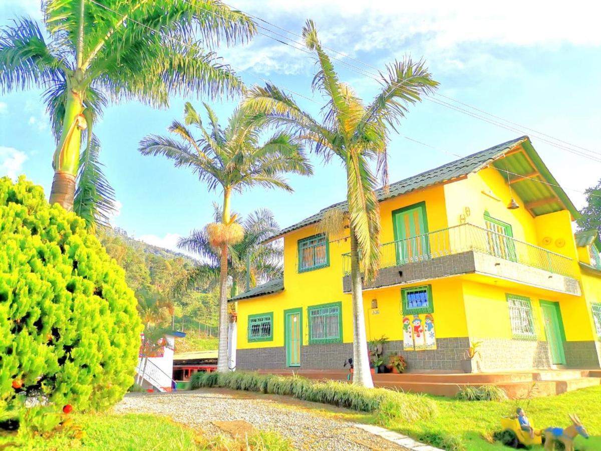 Finca Turistica Santa Clara Hostel กาลาร์กา ภายนอก รูปภาพ